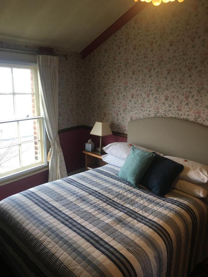 Bed and Breakfast Regency House Уолтон-он-Наз Экстерьер фото